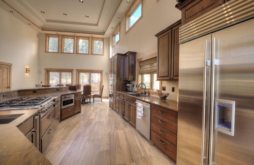 Timber Trail House | Custom 6 Bedroom/6 Bath TRUE Ski-in/Ski-out Home with the highest amenities!