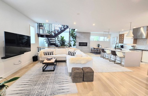 Villa Park House | Custom Luxury Home Modern Denver 4BR 5BA Skyline Rooftop Fire pit Chef Kitchen