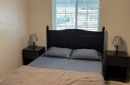 Southeast House | Cute 5-BR/2-BA house near Downtown and the Tech Center