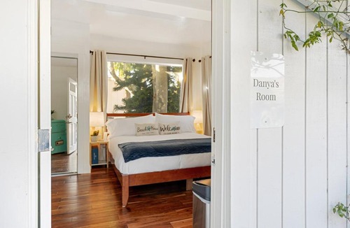 Santa Barbara House | Danya's Cottage Room | The Chosen Collection