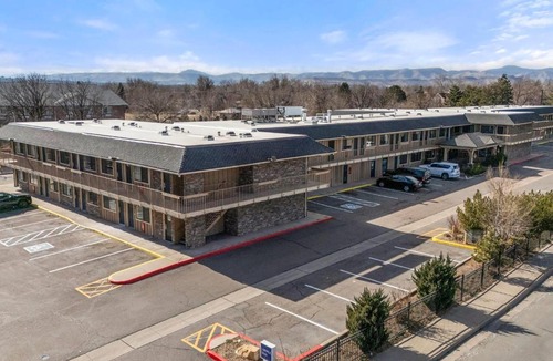 Wheat Ridge Hotel | Days Inn by Wyndham Wheat Ridge - Denver West