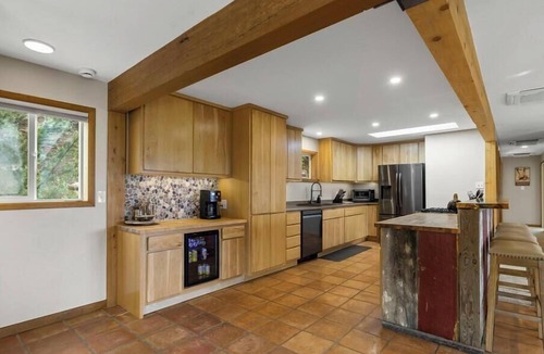 Durango House | Deck With Great Views, Hot Tub, A/C, Pet Friendly!