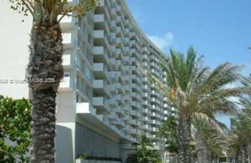City Center Apartment | DECOPLAGE # 431 - gorgeous studio