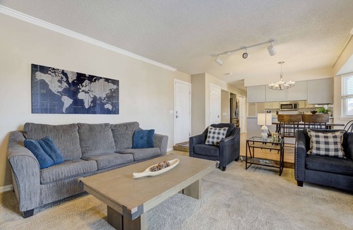 Briargate House | Deep Blue! GameRoom, Playground & Seasonal Pool