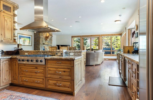 Highland Meadows House | Deerpath Haus: Private Hot Tub, Game Room, 2 Living Rooms, & more!