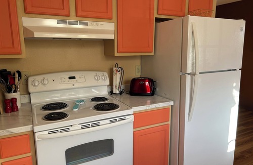 Canon City House | Delightful 2 bedroom home in walking distance to downtown, Arkansas River, etc