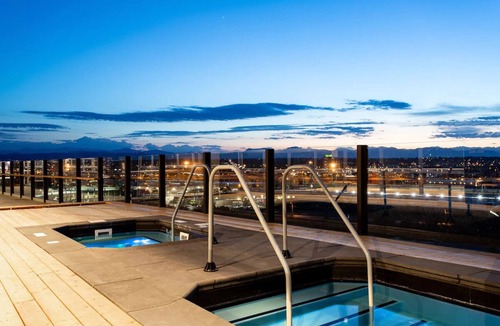 River North Art District Hotel | Deluxe King City View: The Source Hotel, Rooftop Bar, Japanese Tubs, in RiNo