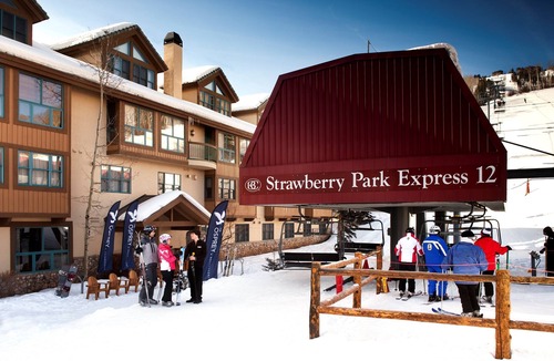 Beaver Creek Hotel | Deluxe King Room at Stunning Complex with Sauna