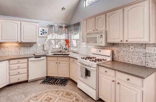 Old Town West Apartment | Deluxe Premium Downtown Pad in FoCo (30 Day Min)