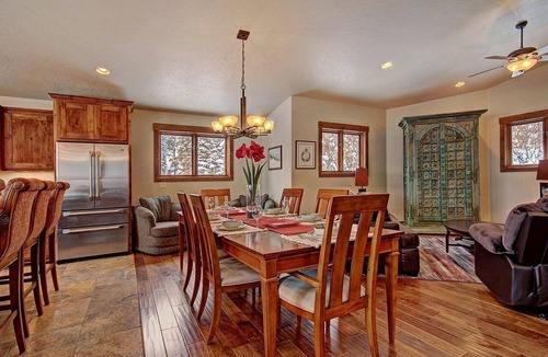 Blue River Cabin | Deluxe Remodeled Cabin with Hot Tub near Breckenridge Ski Resort, Colorado