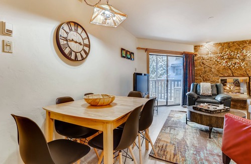 Vail Condo | Deluxe Vail Condo with A/C | W308