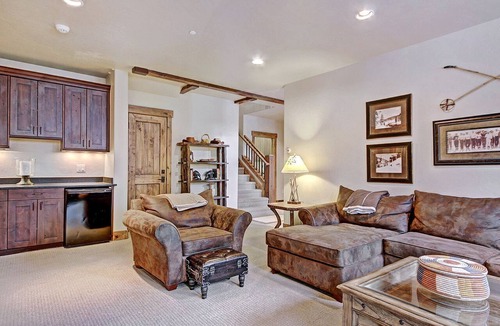Copper Mountain Cabin | Deluxe Winter Getaway with Hot Tub in Copper Mountain, Colorado