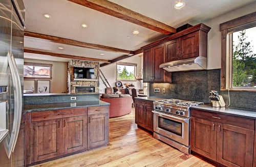 Copper Mountain Cabin | Deluxe Winter Getaway with Hot Tub in Copper Mountain, Colorado