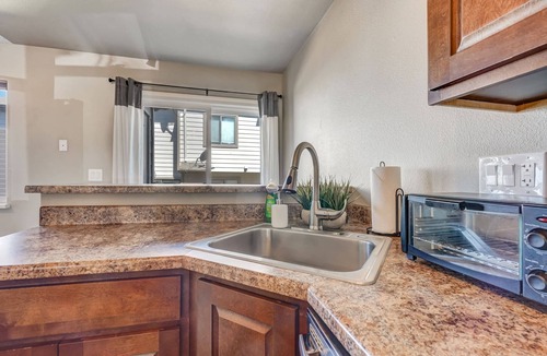 Northeast Colorado Springs House | Denmark Landing! Executive Oasis King Townhome