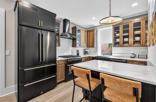 Speer House | Denver on 2nd - Newly Remodeled, Steps from Vibrant Restaurants