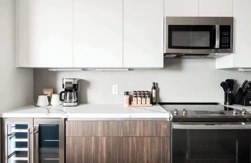 Jefferson Park Condo | Denver Skyline Views | Walk to Empower Field