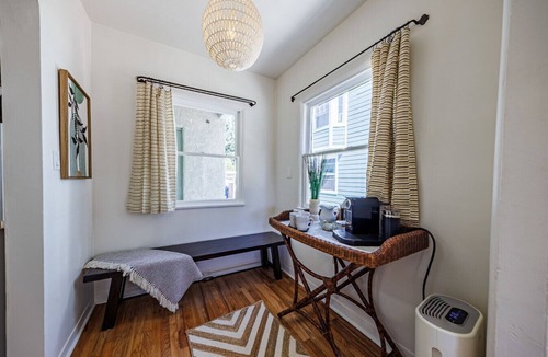 Carlson Park Apartment | Designer 2BR Home · 15 Min to UCLA + LAX