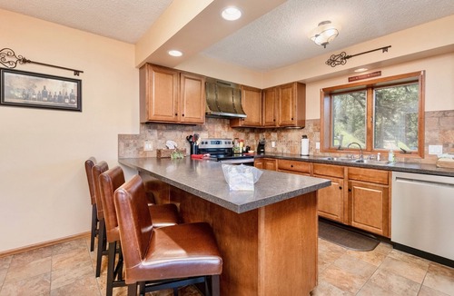 Windcliff Estates House | Divine Vacation Home at Windcliff