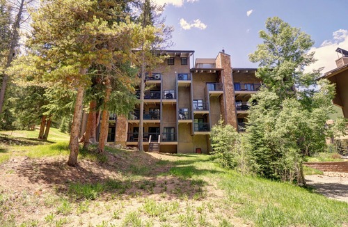 Copper Mountain Condo | Dog Friendly Ski In/Ski Out Condo With Amazing Location! CM336