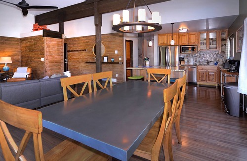 Mount Crested Butte Condo | Dogwood at Outrun - 3 BR, Hot tub, Shuttle