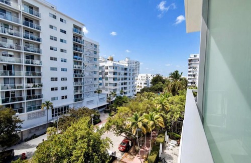 City Center Hotel | Dolce by Wyndham Miami Beach