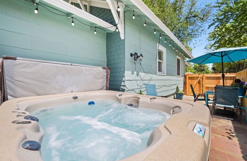 University Park House | Downtown Abode w/Hot Tub – Walk to CSU & Old Town