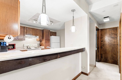 Peak 9 Condo | Downtown/Base of Peak 9; Hot Tubs & Pool