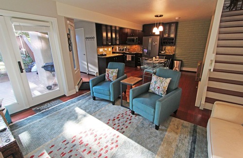 Downtown House | Downtown Boulder Townhouse - Available 30+ days starting Sept 1, 2026