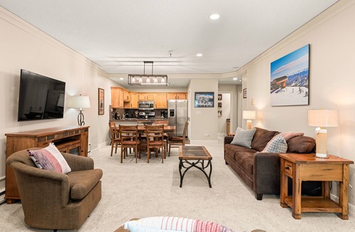 Peak 9 Condo | Downtown; Hot Tubs & Pool; Village Ski In/Out