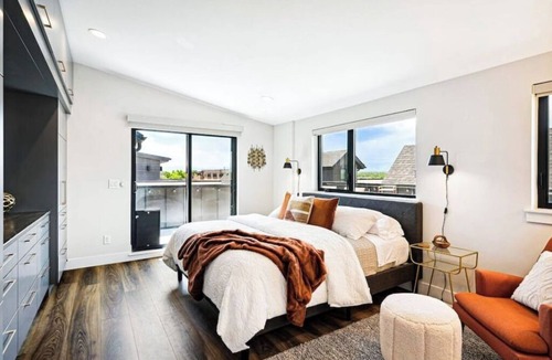 Littleton House | Downtown Littleton at its Finest