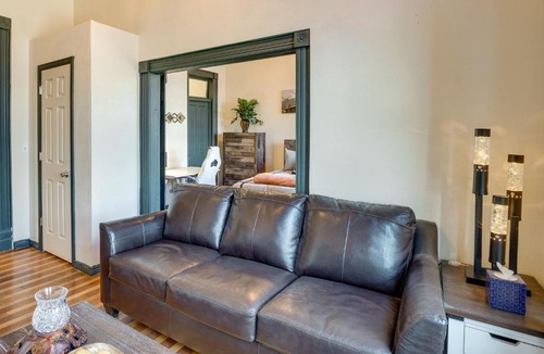 Montrose Apartment | Downtown Montrose Apartment, 12 Mi to Nat’l Park!