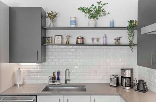 Five Points Condo | Downtown RiNo condo 1 block from top breweries and restaurants, monthly stays