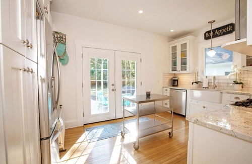 Yellow Springs House | Downtown Yellow Springs- Walkable. Hot Tub. Fire Pit + Pets Welcome
