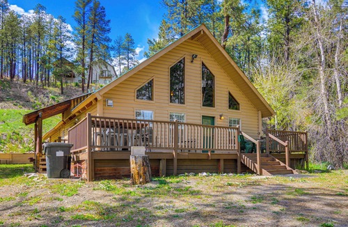San Juan River Village Cabin | ‘Dream Catcher’ in Pagosa Springs - Pet Friendly!