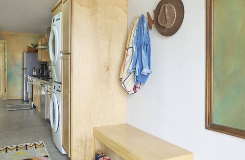 Santa Fe Apartment | Dreamy, Airy 2bd - Senja Suite @ La Dea