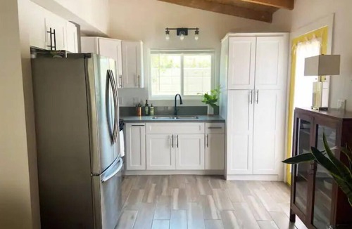 Baristo House | Dreamy Palm Springs studio getaway