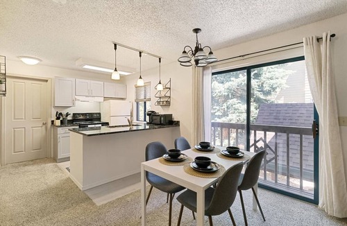 Englewood Condo | DTC Apartment! Perfect for Your Extended Stay!