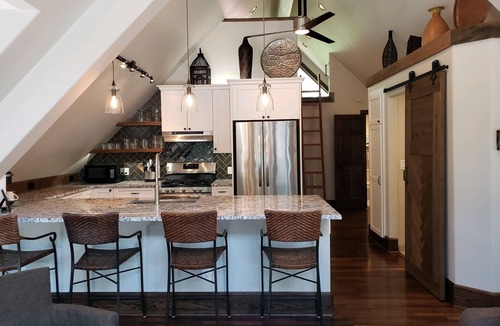 Durango House | Durango River Retreat, Private, Close to town.