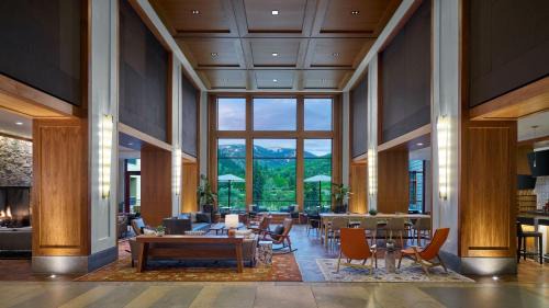 Avon House | Eagle River by AvantStay