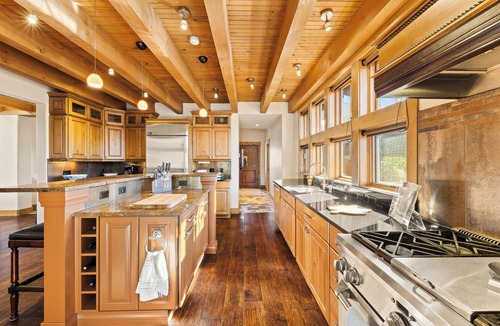 Eagle House | Eagle's Landing, a luxury 5BR Home in Eagle Ranch-Perfect for Groups & Families!