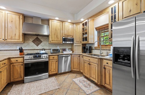 Eagle-Vail House | Eagle-Vail Townhome w/Private Spa! - Minutes from Vail and Beaver Creek!