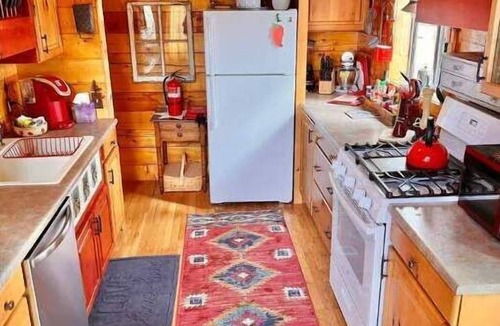 Howard Cabin | Eagle Vista - free additional night!
