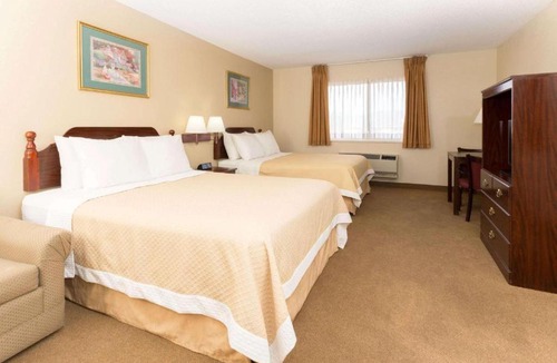 Old North End Hotel | Econo Lodge