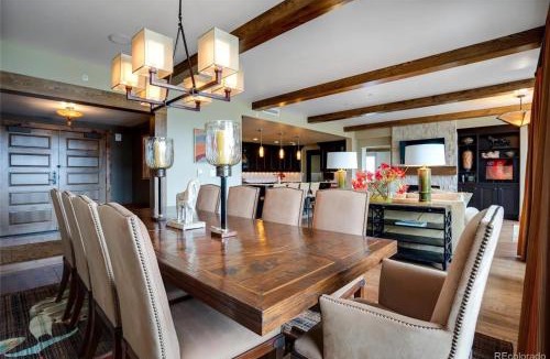 Steamboat Springs House | Edgemont 2300 Luxury Condo & Unbeatable Backdoor Ski-In Ski-Out Access!
