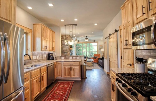 Granby House | Edgewater Cabin on the Fraser River | 3BR, Sleeps 7 | Hot Tub & Pool