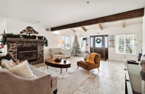 Pearblossom House | El Lugar Cerca del Cielo