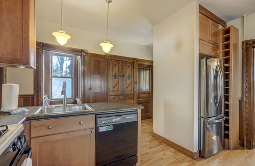 Central Colorado Springs House | Elite Embassy