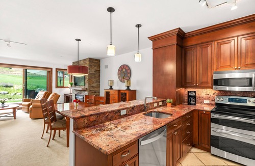 Snowmass Village Villa | Elk Mountain Snowmass Villa #2: 3 bed/bath with walk-out patio
