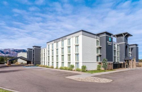 Briargate Hotel | Embassy Suites by Hilton Colorado Springs