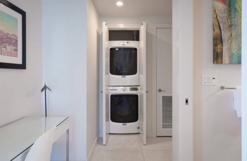 Downtown Los Angeles Apartment | Enjoy city views with one king bed and one queen bed and two bathrooms.